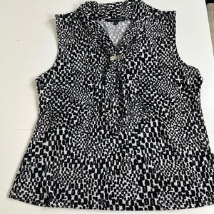 Adrienne Vittadini Black and White Patterned Blouse size XL